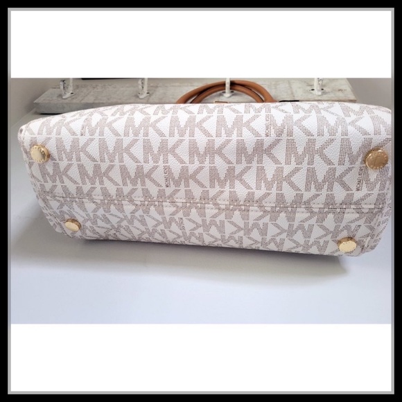 ❤️SOLD❤️ - Picture 9 of 10